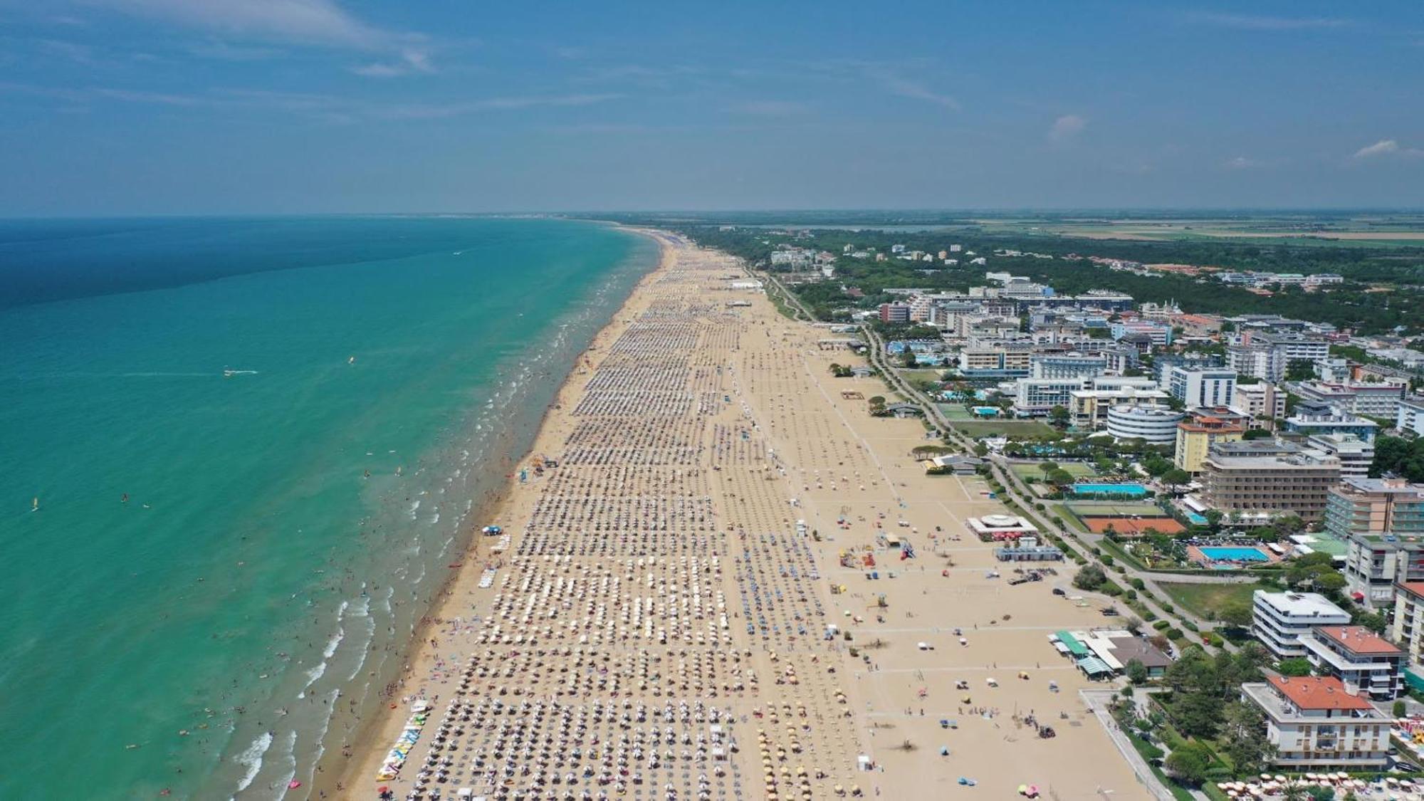 Cozy Villa 250 Metres From The Beach - Beahost - Bibione Exterior photo